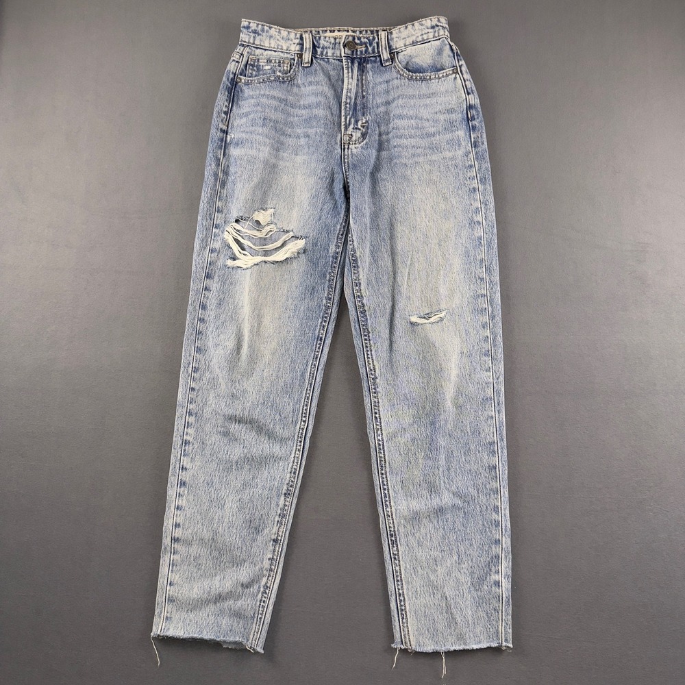 Hidden Jeans Los Angeles High Rise Distressed Mom Jeans Light Wash HD1352MT-M 25